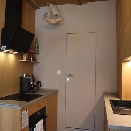 Nocna Galeria Apartment *